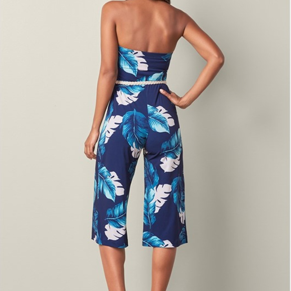 SOLD VENUS NWOT Strapless Culotte Jumpsuit Floral - Picture 7 of 8